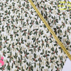 622 Tejido Estampado Hoja de Acebo fondo Beige